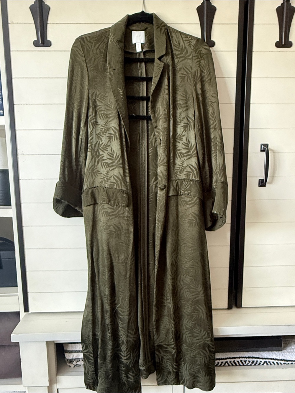 Olive Green Kimona Jacquard Duster Coat makes a great cover up for pool